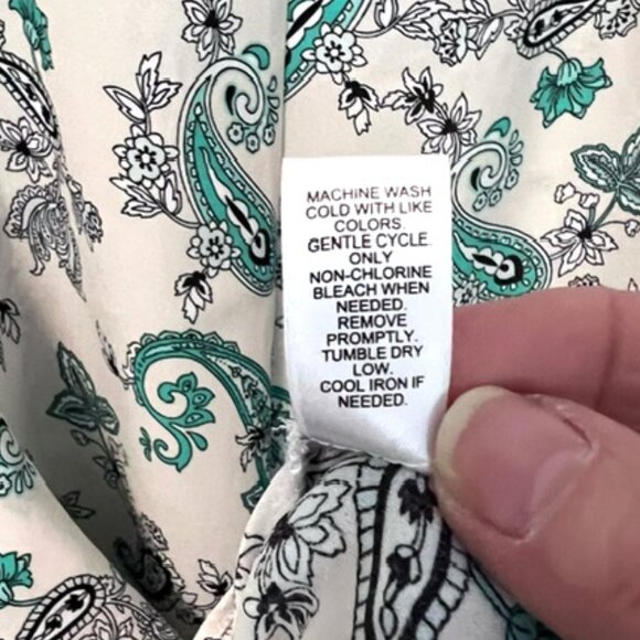 EST. 1946 Womens cold-shoulder blouse, Teal Paisley Print on Cream 22/24W (CATO) - Picture 9 of 10